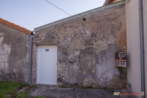 12 Habitat vernaculaire. Allée du Cloutet, Cénac, Gironde. 16/10/2017