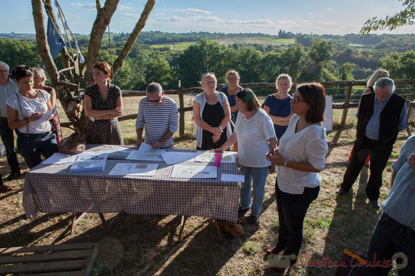 Cartes, analyses, documents techniques réalisés par l'Association Label Nature sont à disposition. Saint-Genès-de-Lombaud, Gironde