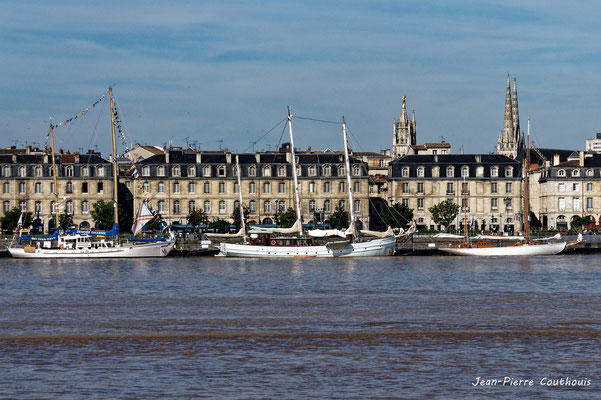 Bordeaux fête le fleuve par Jean-Pierre Couthouis. Bordeaux, samedi 22 juin 2019