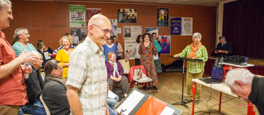 Les Choraleurs invitent Nathalie Aubin à fêter ses 60èmes arpèges. Lundi 15 mai 2023, Quinsac. Photographie © Christian Coulais