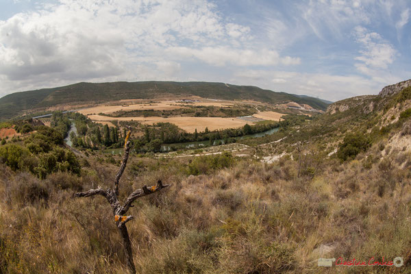 1/3 Vue de la vallée et du plateau en aval de la Foz de Lumbier, Navarra