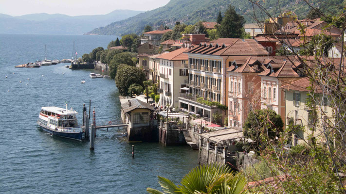 Hafen von Cannero Riviera