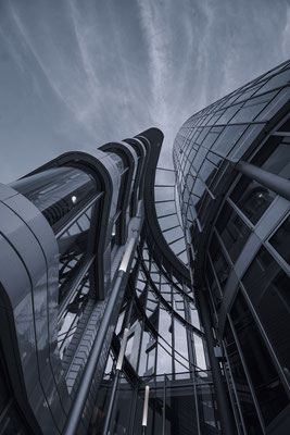 Architekturfotografie im urbanen Stil in Stuttgart von Paul Hillerich, Paul Jannes Photography