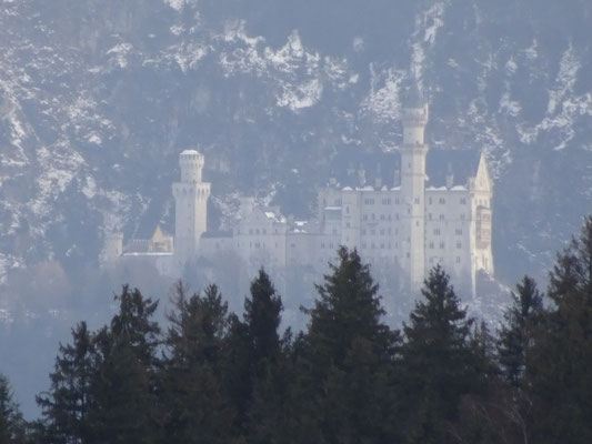 Schloss Neuschwanstein vom Hopfensee aus!!!