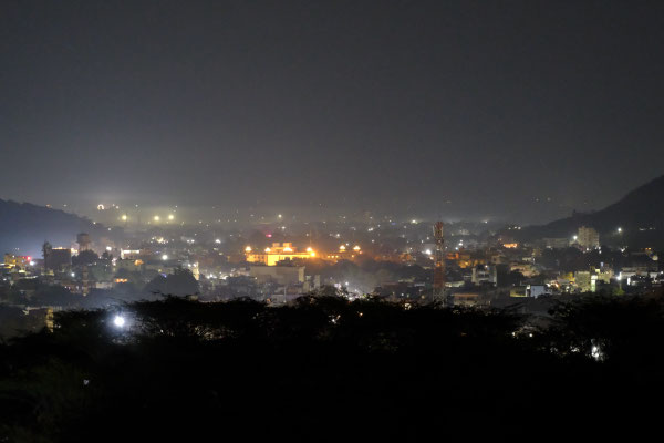 Bernhard Kilb - Pink City at Night