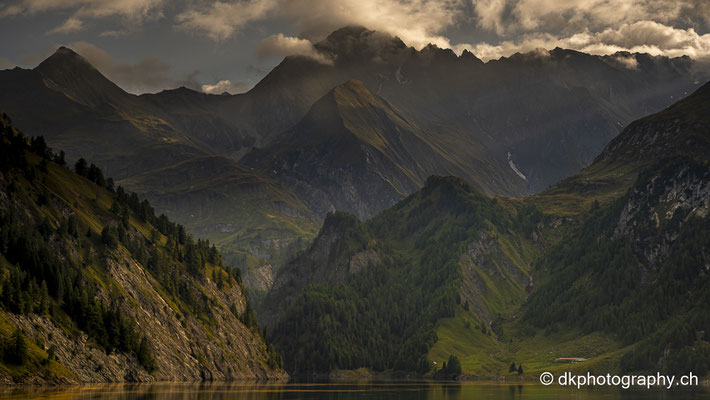 Landschaft am Lago di Luzone, TI (CH)