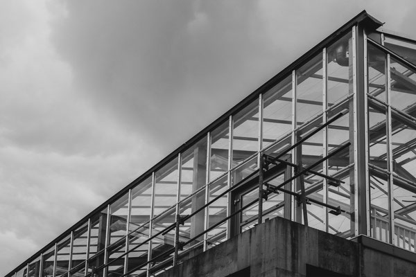 F 16 - 1/105 s - 640 iso