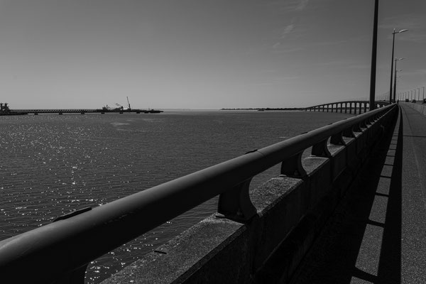 F 16 - 1/220 s - 160 iso