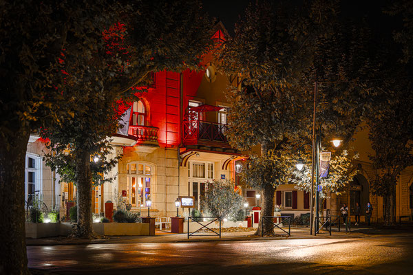 Daniel / F 1.8 - 1/50 s - 1 000 iso