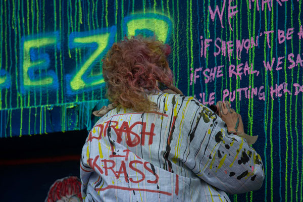 F 5.6 - 1/1600 s - 640 iso