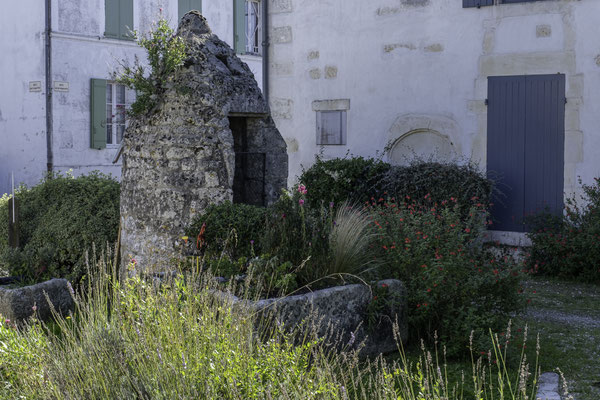 F 10 - 1/105 s - 160 iso