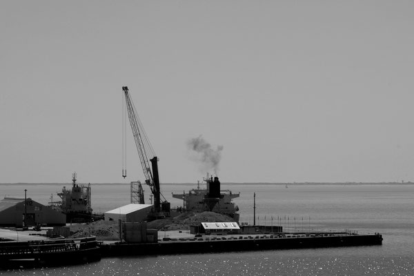 F 16 - 1/160 s - 100 iso