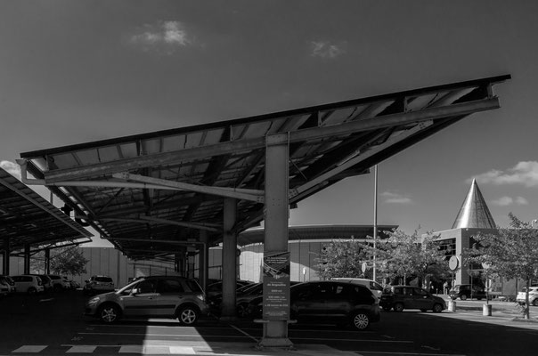F 14 - 1/200 s - 400 iso