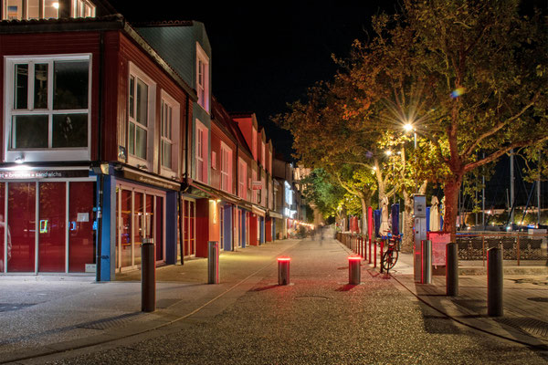 Joël Motillon / F 16 - 10 s - 100 iso