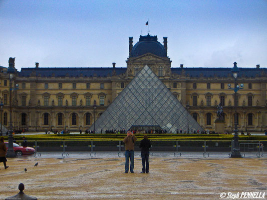 Le musée du Louvre, France