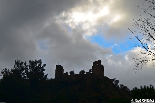 Le vieux château de Grimaud