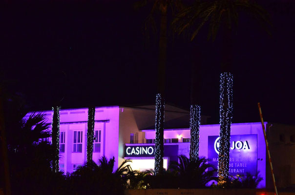 L'ancien casino de jeux "Joa", sous toutes ses couleurs aux Sablettes, la Seyne sur mer