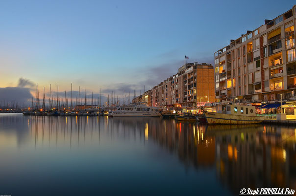 Le port de Toulon, Var.