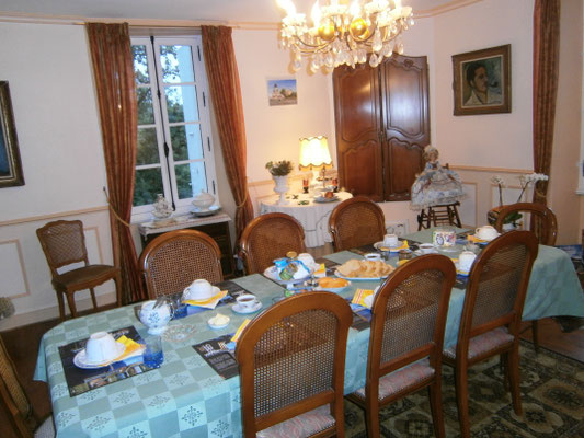 salle petit déjeuner