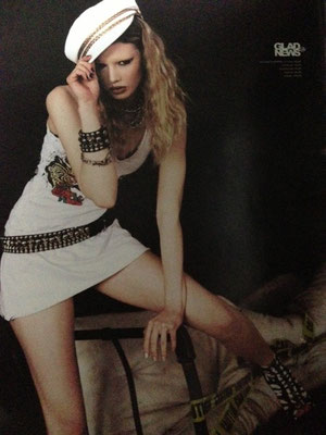 GLADNEWS Biker's easy dressing カタログ    ヘアメイク高野雄一　