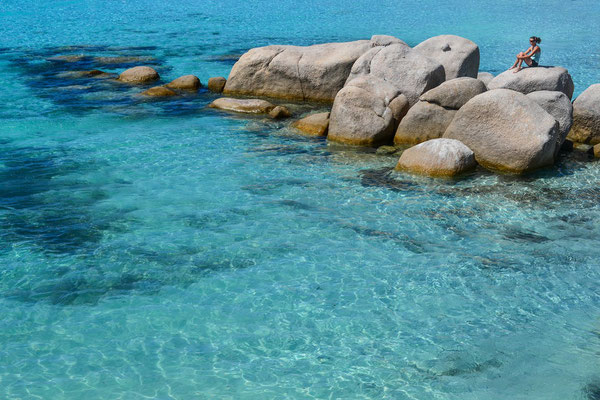 Baignée par la mer Tyrrhénienne, la Baie de Santa Giulia en Corse est un véritable paradis terrestre. 