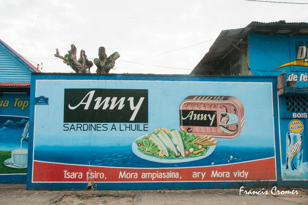Une publicité à Tamatave.