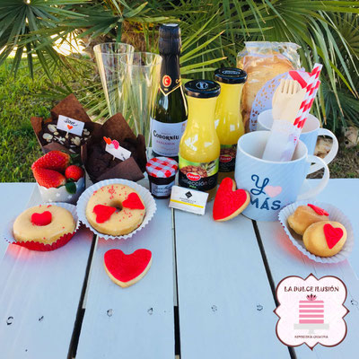 desayuno san valentin para dos personas. Desayuno romantico a domicilio en cartagena, murcia