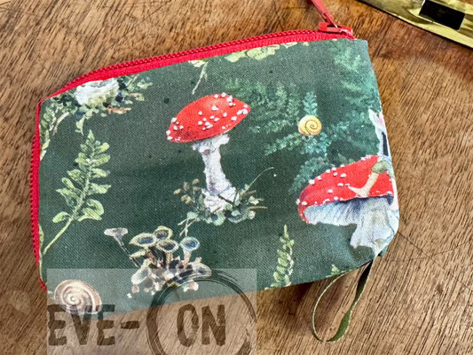 10100 Pilz und Schnecke