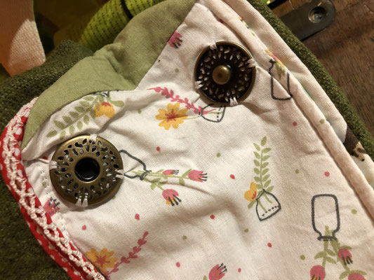 Tasche für Hundeliebhaber, als Crossbody, Hüfttasche oder zum Fixieren an Velo, Kinderwagen etc. CHF 85.00