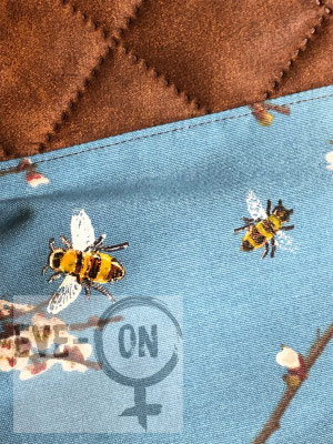 5033 Kirschzweige und Bienen, CHF 85.00