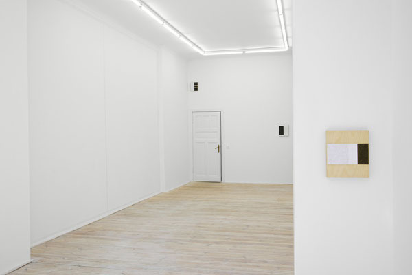 installation view of "Invisible Lines", courtesy Safn Berlin