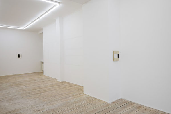 installation view of "Invisible Lines", courtesy Safn Berlin