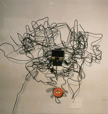 5/4（日）作品タイトル「見つめる寝床（メトロノーム）」