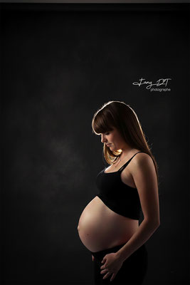 Séance photo bébé naissance maternité grossesse famille réalisée dans mon studio à Saint-André-de-l'Eure (27), proche d’Évreux et de Dreux