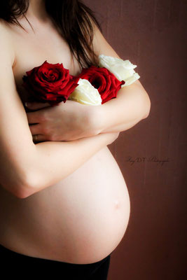 Séance photo bébé naissance maternité grossesse famille réalisée dans mon studio à Saint-André-de-l'Eure (27), proche d’Évreux et de Dreux