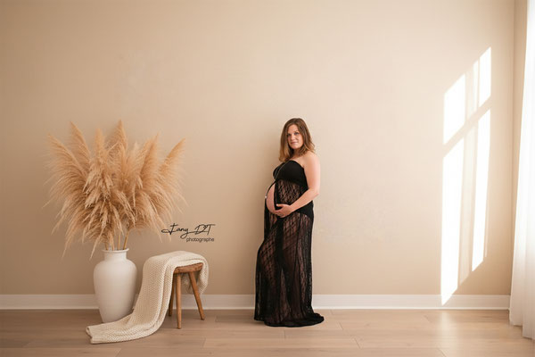 Séance photo bébé naissance maternité grossesse famille réalisée dans mon studio à Saint-André-de-l'Eure (27), proche d’Évreux et de Dreux
