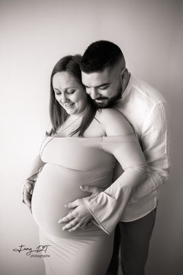 Séance photo bébé naissance maternité grossesse famille réalisée dans mon studio à Saint-André-de-l'Eure (27), proche d’Évreux et de Dreux