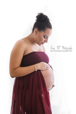 Séance photo bébé naissance maternité grossesse famille réalisée dans mon studio à Saint-André-de-l'Eure (27), proche d’Évreux et de Dreux