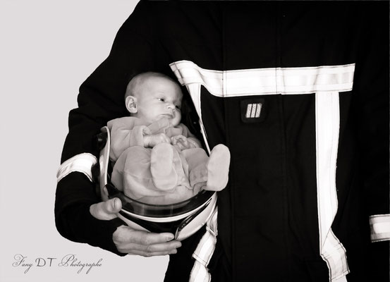Séance photo bébé naissance maternité réalisée dans mon studio à Saint-André-de-l'Eure (27), proche d’Évreux et de Dreux