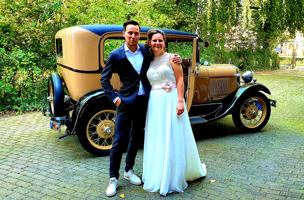 Oude trouwauto