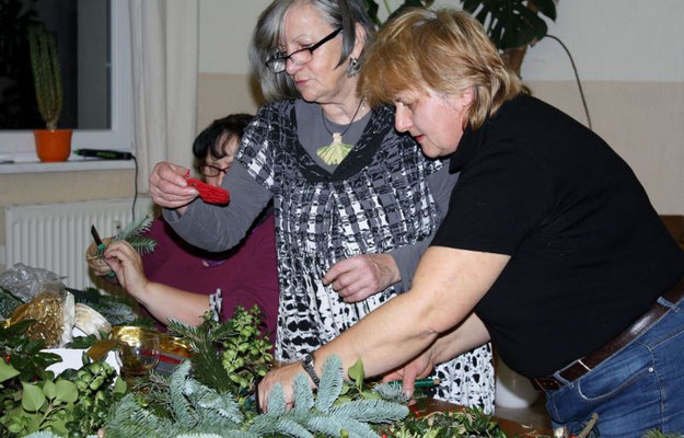 Adventsgestecke Heimat- und Verschönerungsverein Wünschendorf an der Elster