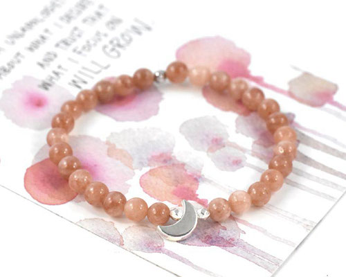 # Sunstone / Sonnenstein Edelstein 6 mm Armband mit Mond  22,90 €