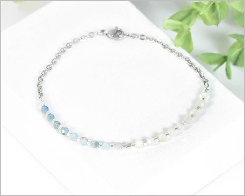 Edelsteinarmband mit 3 mm Aquamarin & Mondstein 