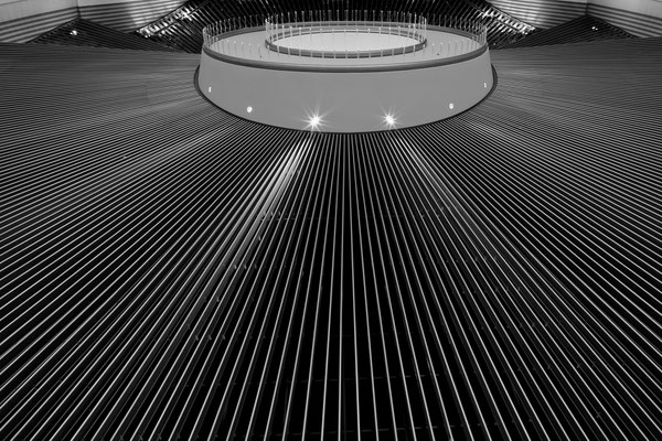 flickr.com "The Gondola at the Performing Arts Center. San Luis Obispo" by Malcolm Carlaw (license:https://creativecommons.org/licenses/by/2.0/legalcode;  Modifications made: Cropped photo)  