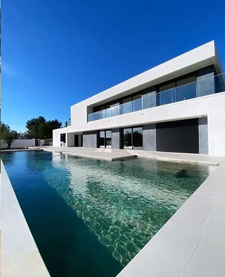  Construction d'une villa avec piscine en lots terrassement, VRD, gros oeuvre et façades au Tholonet (13)