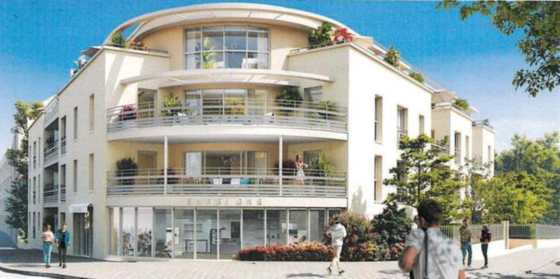 Construction de 30 logements et 1 commerce avec 2 niveaux de sous-sol à Bormes Les Mimosas (83) - travaux en cours -