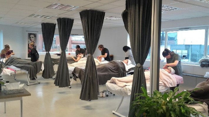 Ecole Privee De Formation Coiffure Esthetique Ecole Prive Centre De Formation Aurelie Formation Coiffure Esthetique