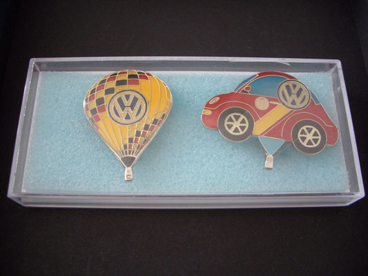 Volkswagen Ballon Pin Set Box