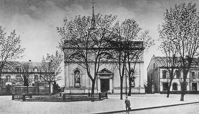 1925