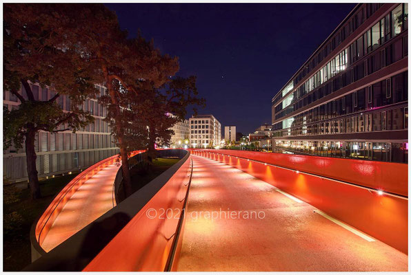 Darmstadt Brücke am Mozartturm Blaue Stunde